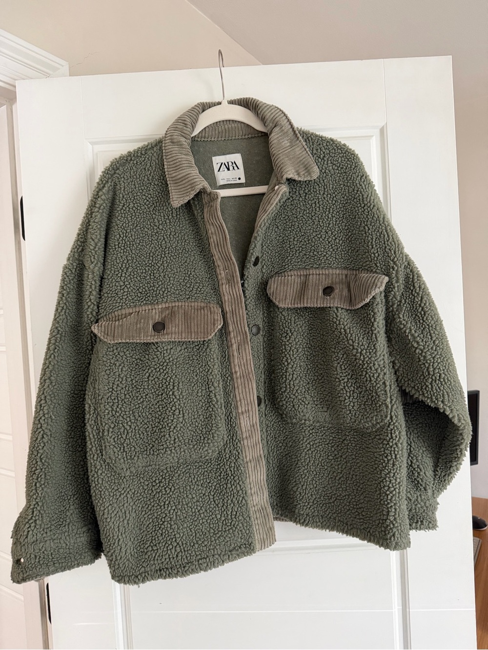 ZARA Olive Green Sherpa Jacket with Taupe Corduroy Trim